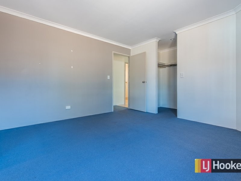 10 Towncentre Drive, Thornlie WA 6108