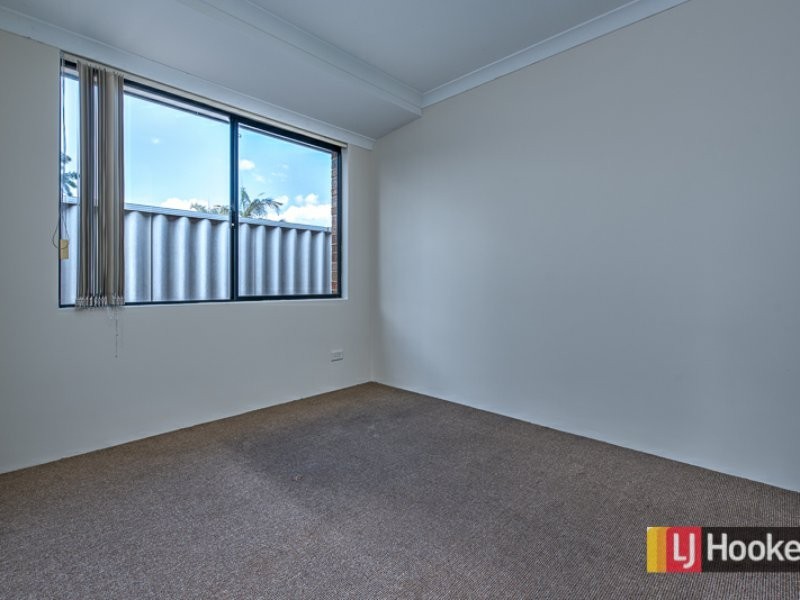 9 Autumn Crescent, Thornlie WA 6108