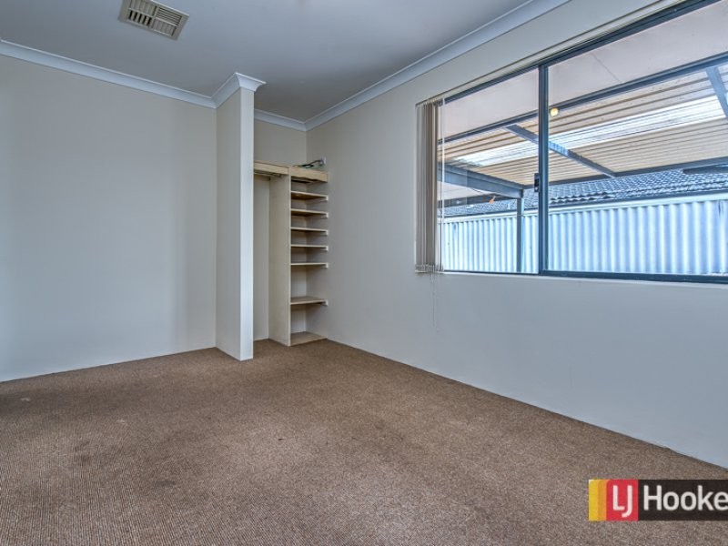 9 Autumn Crescent, Thornlie WA 6108