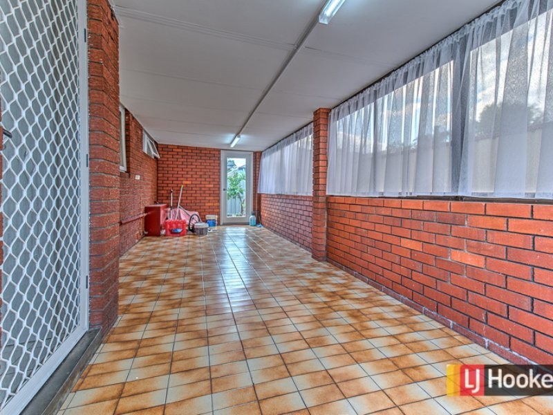 378 Spencer Road, Thornlie WA 6108