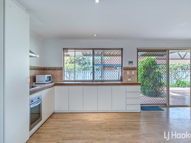 15 Glasson Court, Langford WA 6147