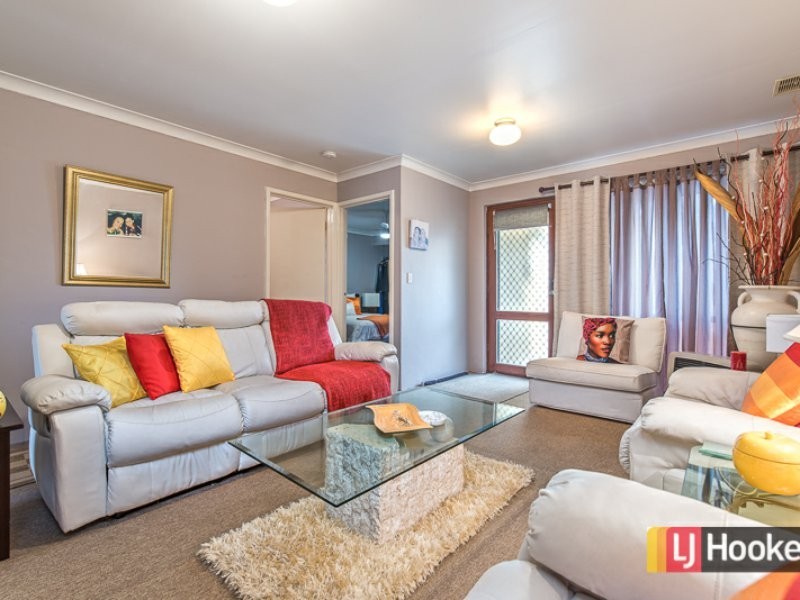 195B Champion Drive, Camillo WA 6111