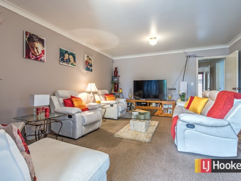 195B Champion Drive, Camillo WA 6111