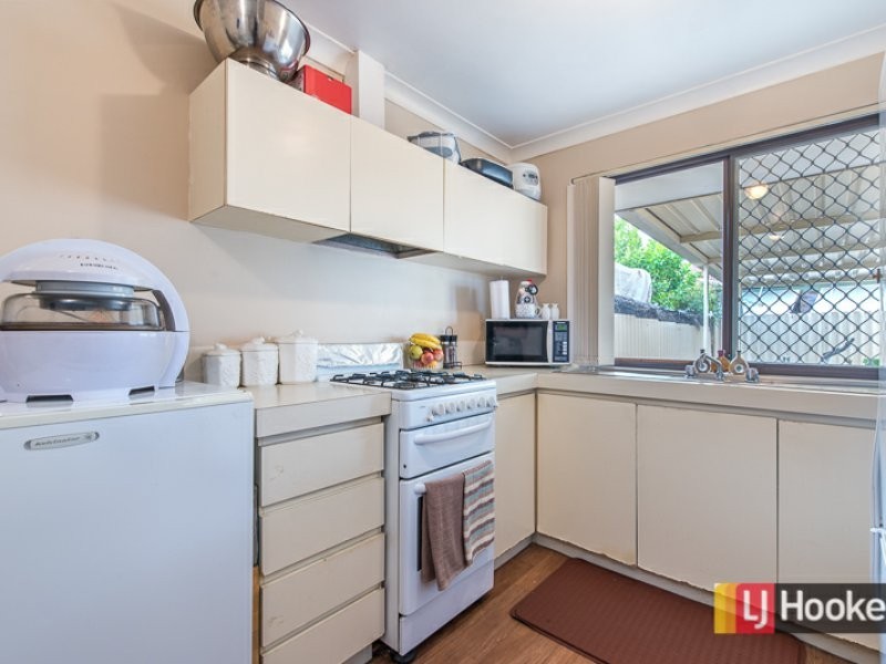 195B Champion Drive, Camillo WA 6111