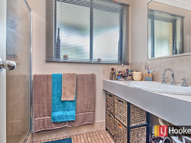 195B Champion Drive, Camillo WA 6111