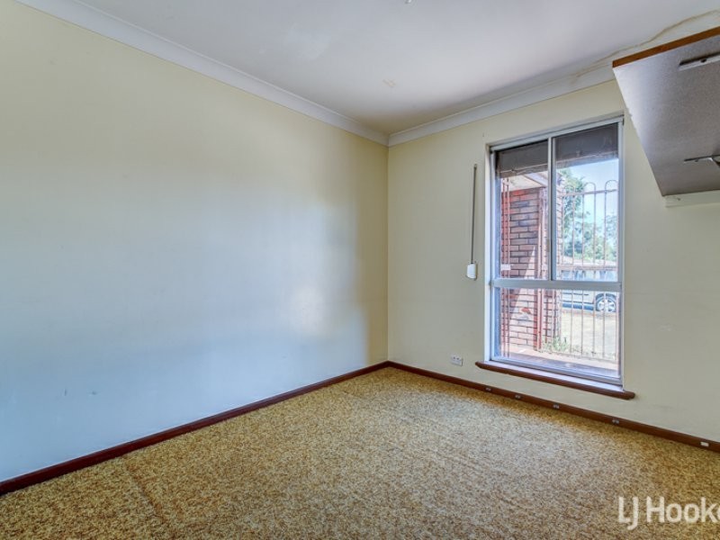 13 Partridge Way, Thornlie WA 6108