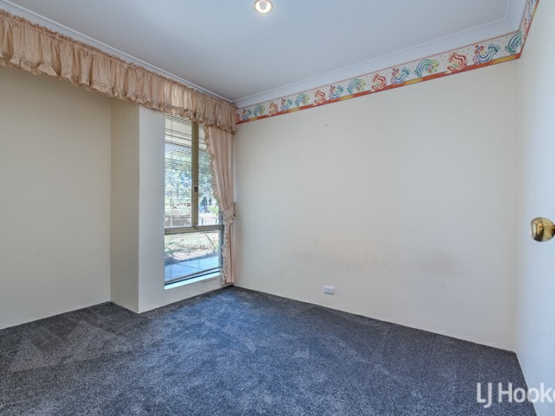 13 Majestic Court, Thornlie WA 6108