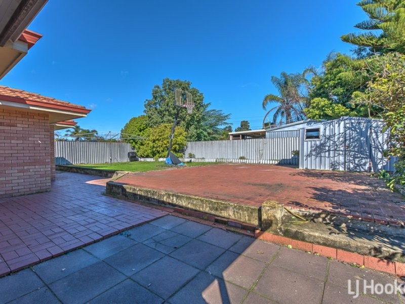 15 Hannan Place, Huntingdale WA 6110