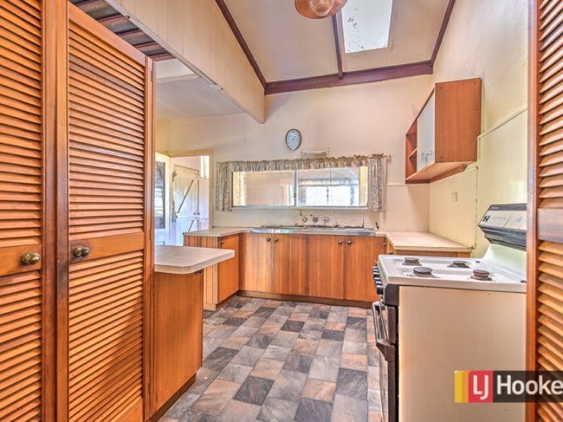 5 Manning Avenue, Gosnells WA 6110