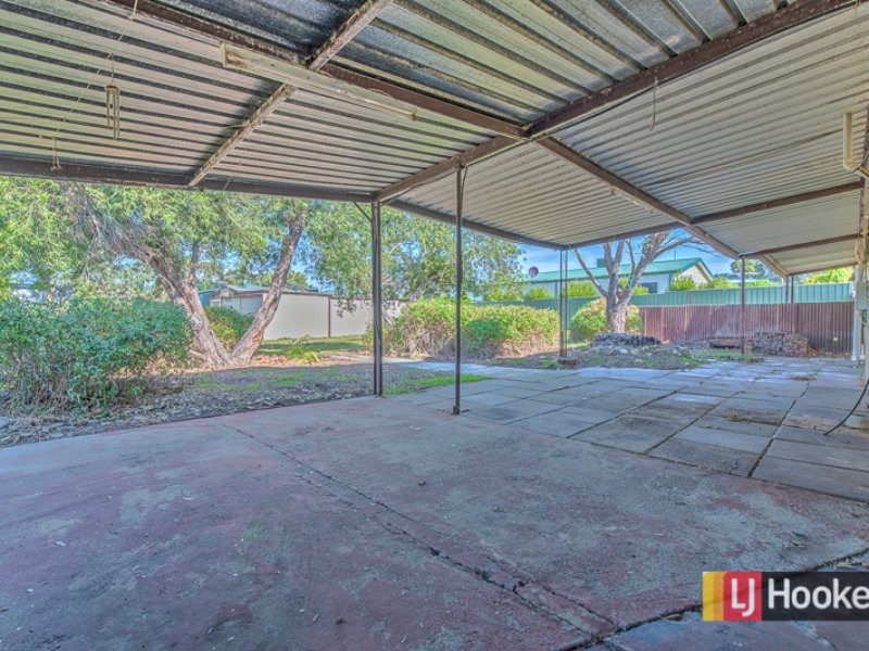 5 Manning Avenue, Gosnells WA 6110