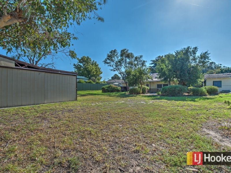 5 Manning Avenue, Gosnells WA 6110