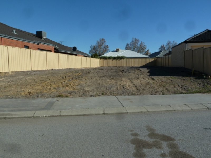 46 Claridge Circle, Thornlie WA 6108