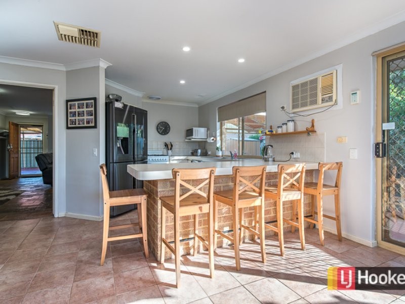 1 Bindoon Loop, Huntingdale WA 6110