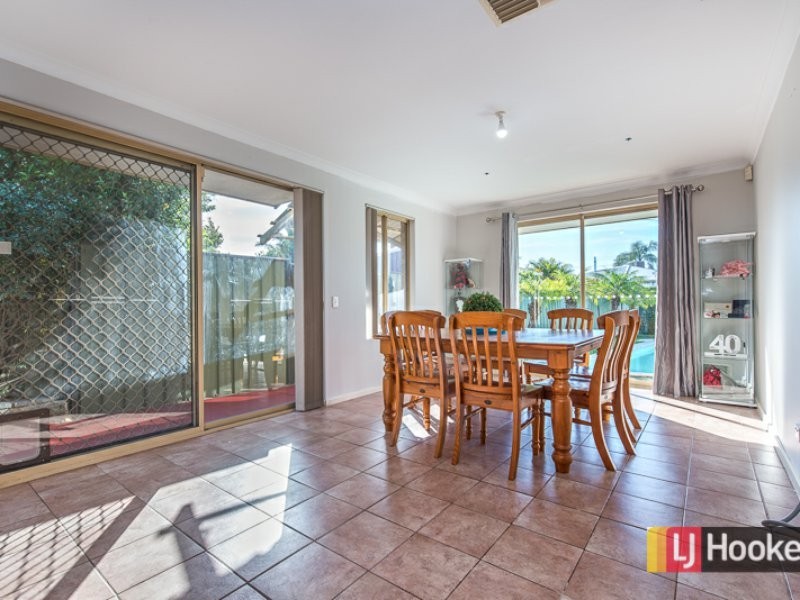 1 Bindoon Loop, Huntingdale WA 6110