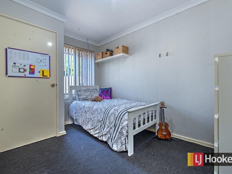 1 Bindoon Loop, Huntingdale WA 6110