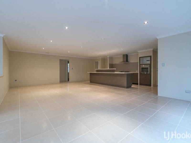 97 Daleford Way, Southern River WA 6110