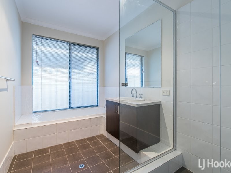 97 Daleford Way, Southern River WA 6110