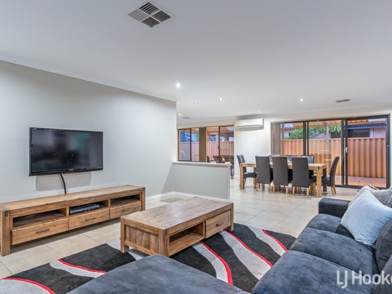 10 Abbotsdale Way, Southern River WA 6110