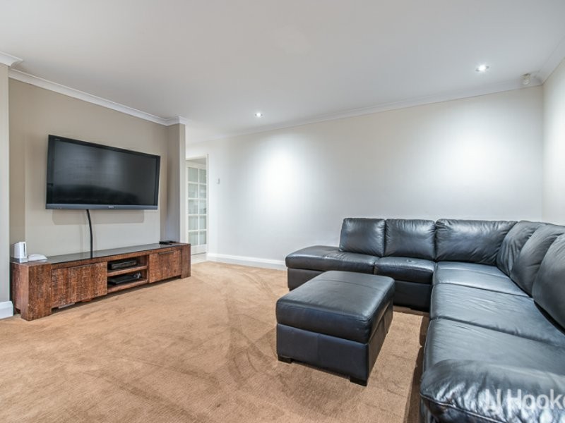 10 Abbotsdale Way, Southern River WA 6110