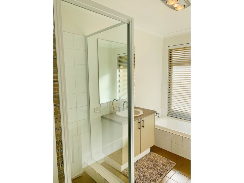 10 Abbotsdale Way, Southern River WA 6110