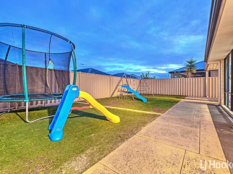 10 Abbotsdale Way, Southern River WA 6110