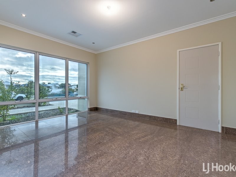 7 Piesley Promenade, Canning Vale WA 6155