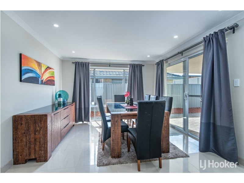 7 Sheehan Way, Byford WA 6122
