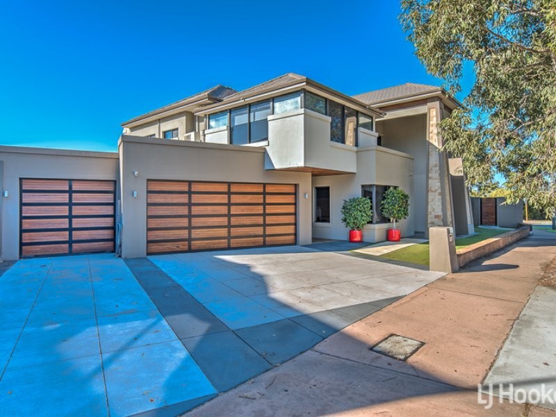 160 Wright Road, Harrisdale WA 6112