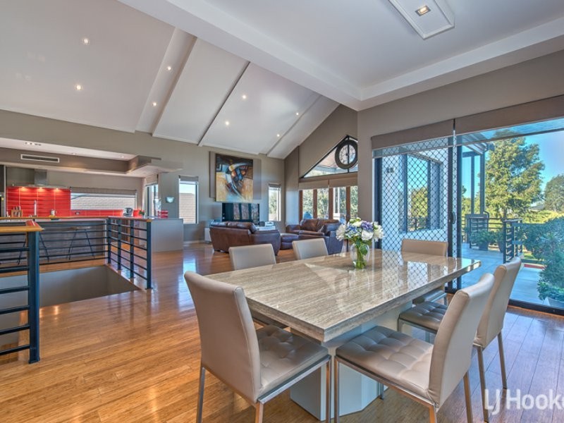 160 Wright Road, Harrisdale WA 6112