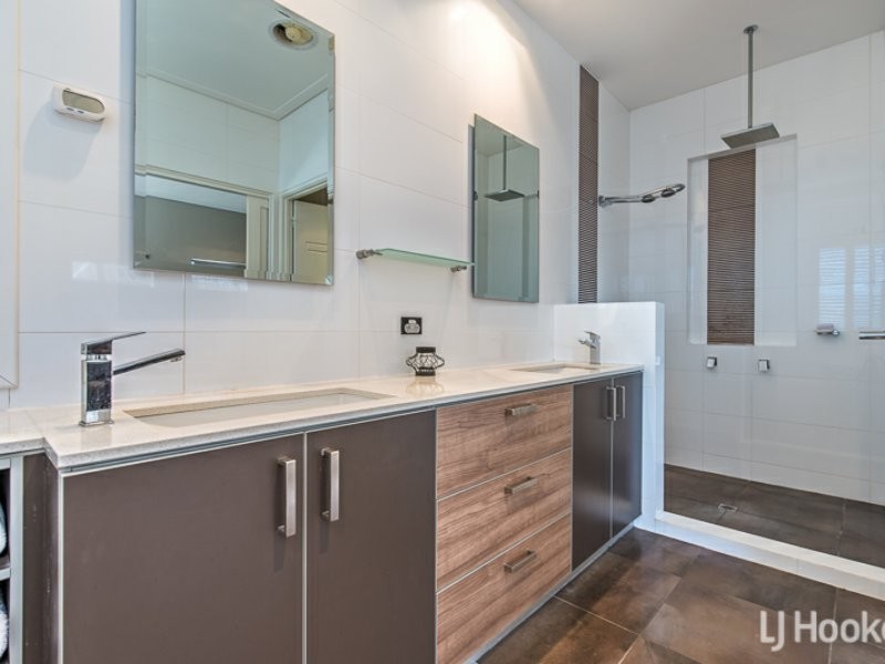 160 Wright Road, Harrisdale WA 6112