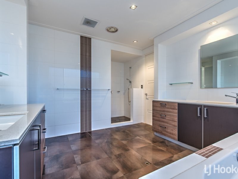 160 Wright Road, Harrisdale WA 6112