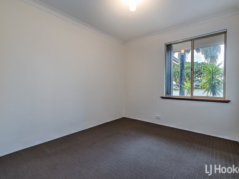 16A Camelot Court, Thornlie WA 6108