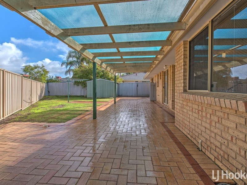 16A Camelot Court, Thornlie WA 6108