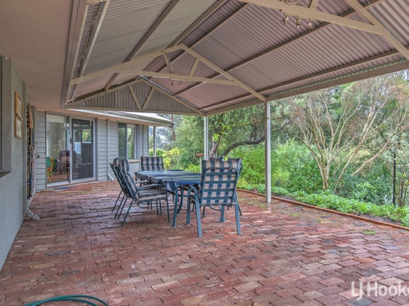 7 Brush Court, Canning Vale WA 6155