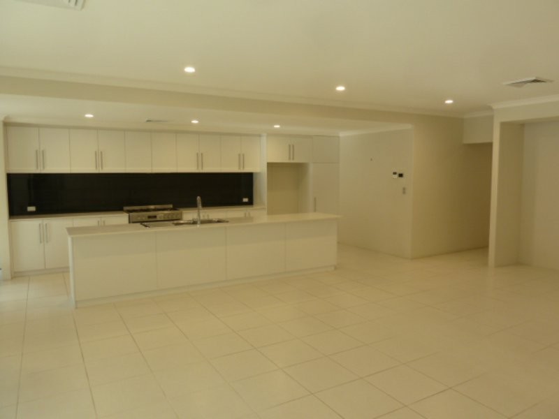 4 Millway Avenue, Southern River WA 6110