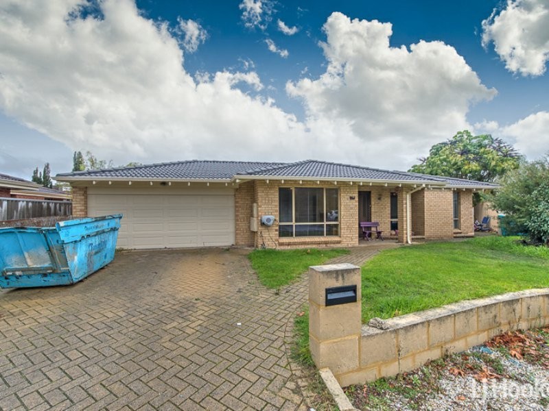 14 Dampier Court, Thornlie WA 6108