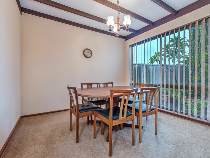 4 Empire Way, Thornlie WA 6108