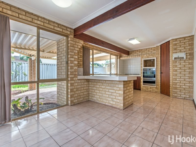 5 Reed Close, Thornlie WA 6108