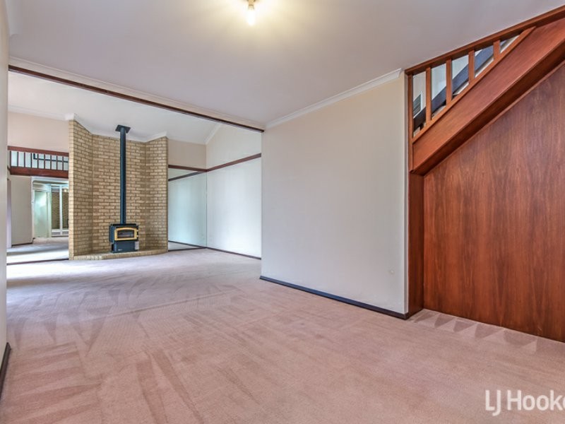 5 Reed Close, Thornlie WA 6108