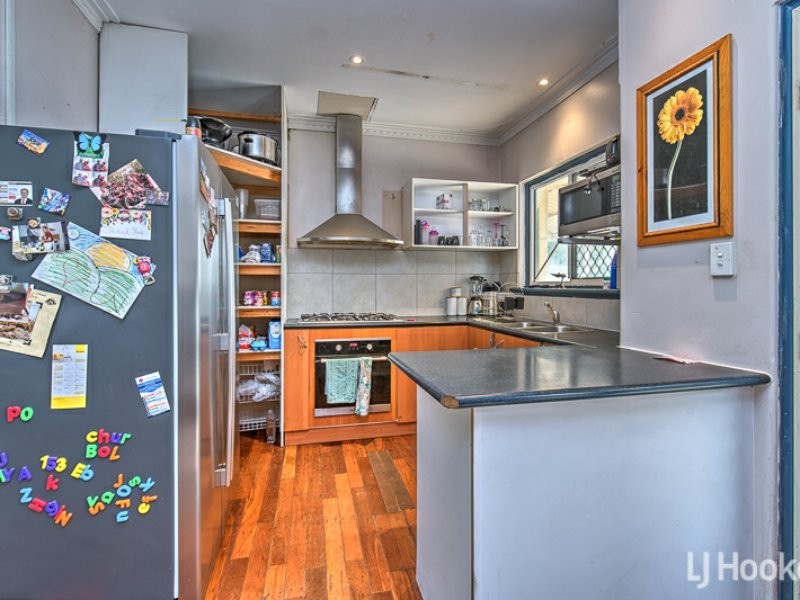 7 Clancy Way, Thornlie WA 6108