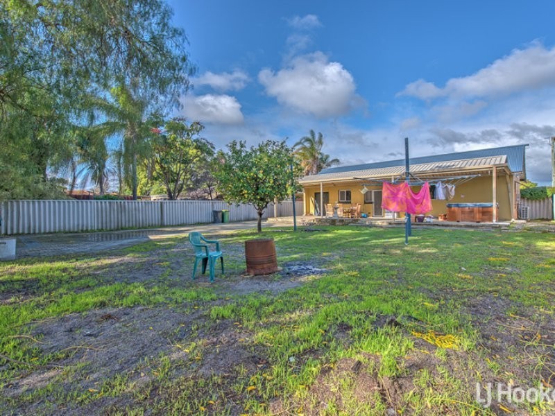 7 Clancy Way, Thornlie WA 6108