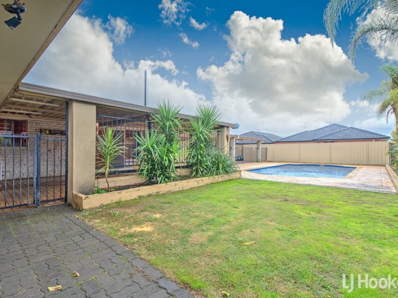 24 Limbee Glade, Huntingdale WA 6110