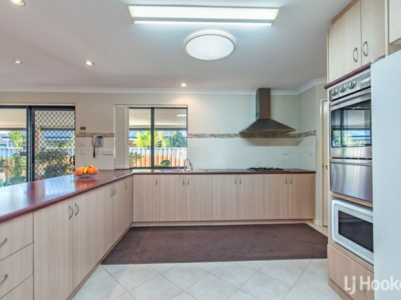 5 Orchid Pass, Thornlie WA 6108