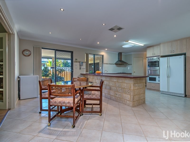 5 Orchid Pass, Thornlie WA 6108