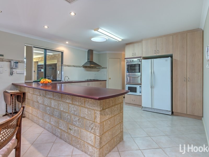 5 Orchid Pass, Thornlie WA 6108