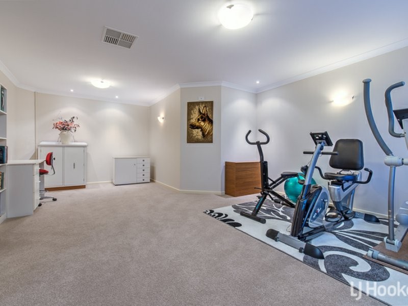 5 Orchid Pass, Thornlie WA 6108