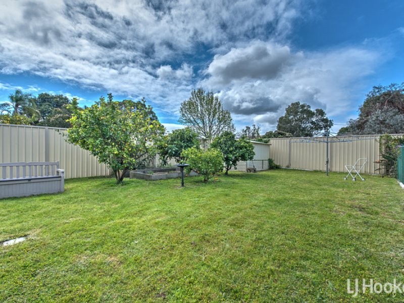 18 Radiata Street, Maddington WA 6109