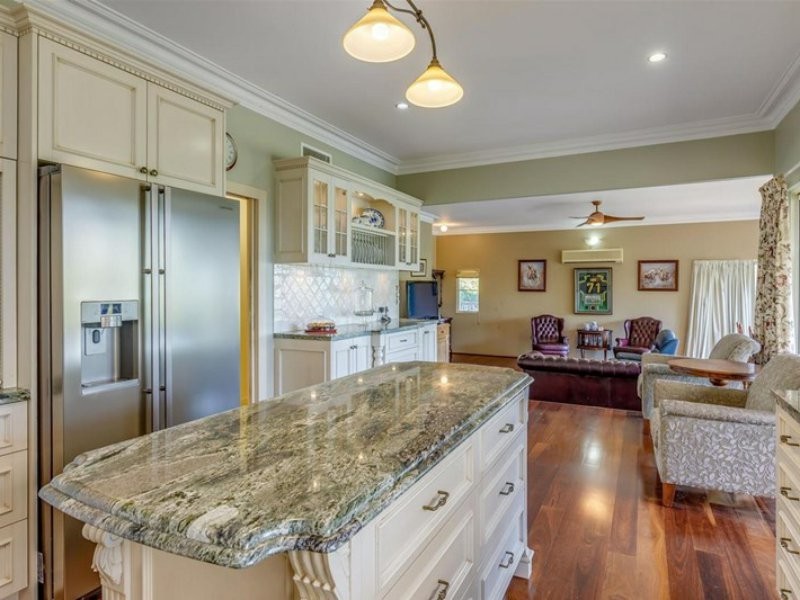 23 Lowannaa Road, Martin WA 6110