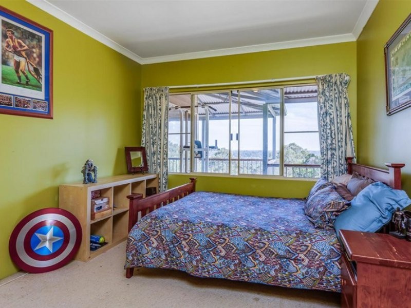 23 Lowannaa Road, Martin WA 6110