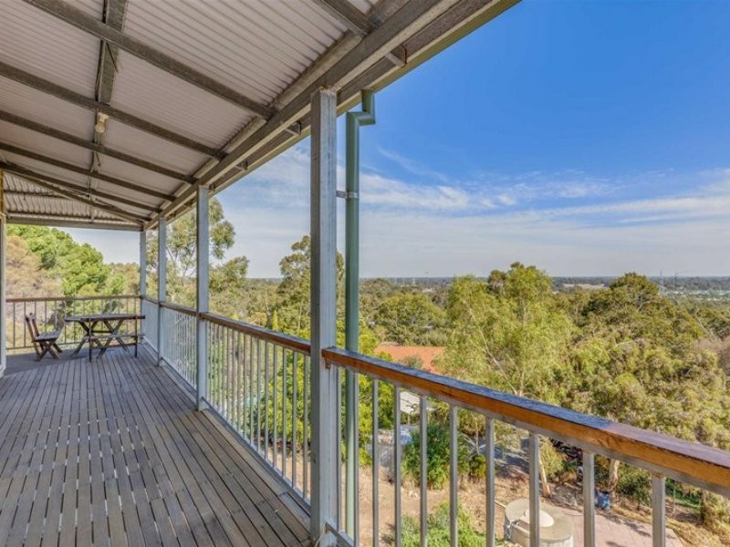 23 Lowannaa Road, Martin WA 6110